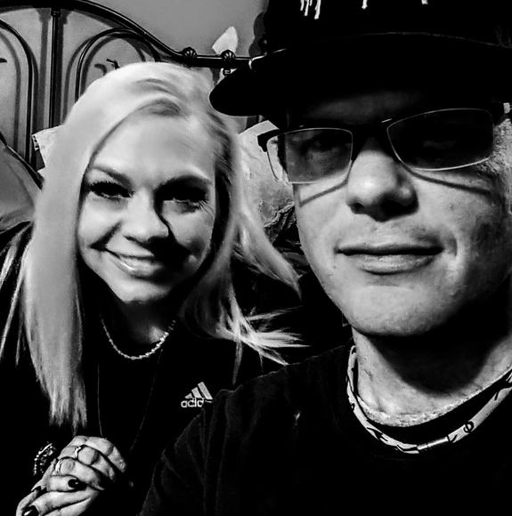 Meet your Posher, Derek - Picture 1 of 1